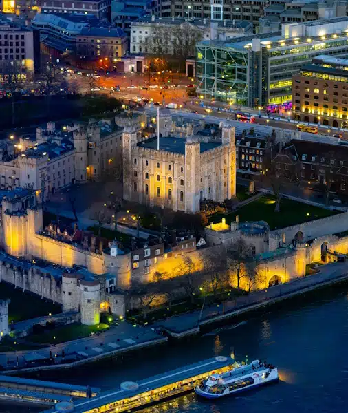 ロンドン塔ナイトツアー